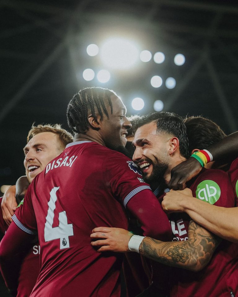 West Ham Edge Wolves in Tight Encounter to Secure Crucial Victory